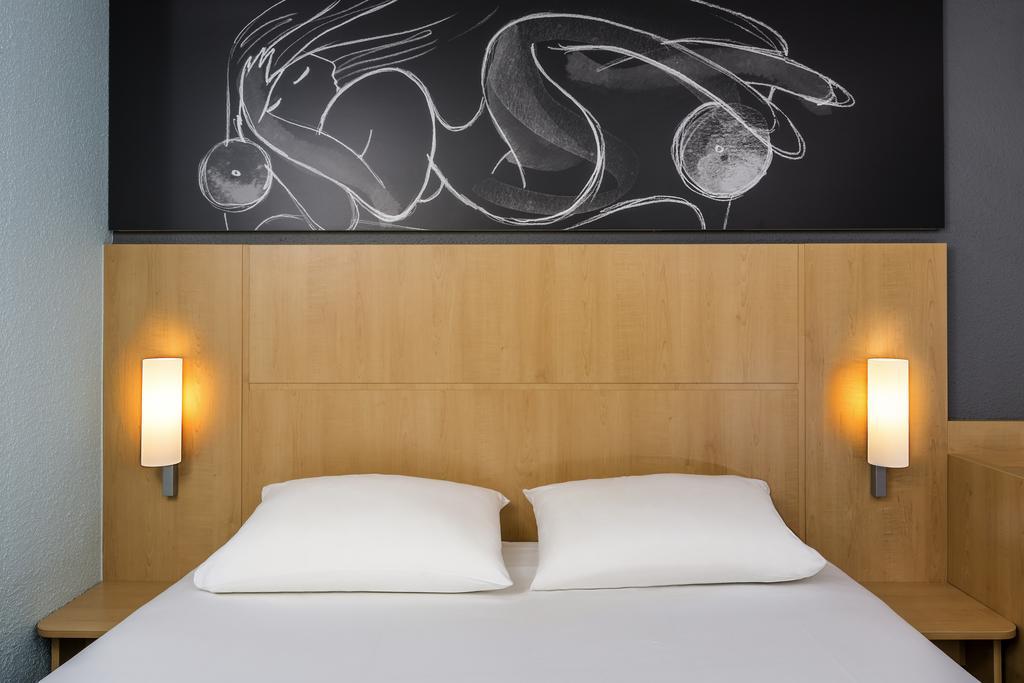 Ibis Roscoff Hotell Exteriör bild
