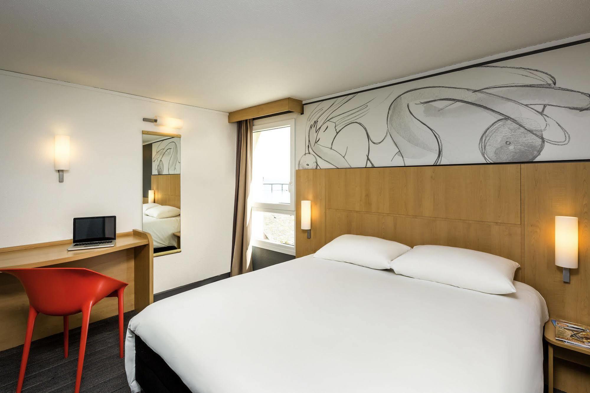 Ibis Roscoff Hotell Exteriör bild